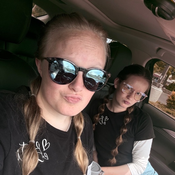 πΌπππ ππππ πΏπππππβ¨ - Picture 3 of 7